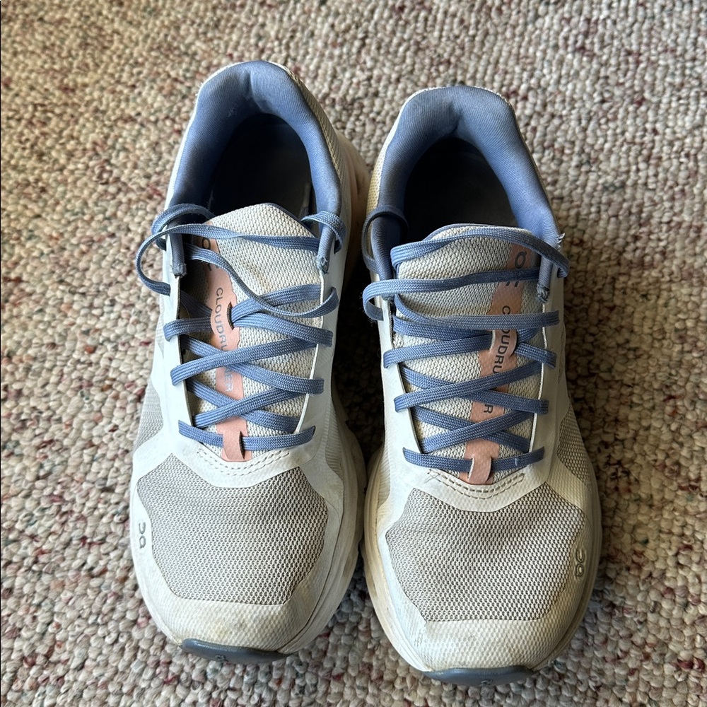 On Cloudrunner - image 7